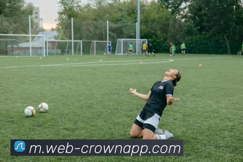 快船薪资专家分析桑德斯转正与保罗裁掉对球队薪资影响